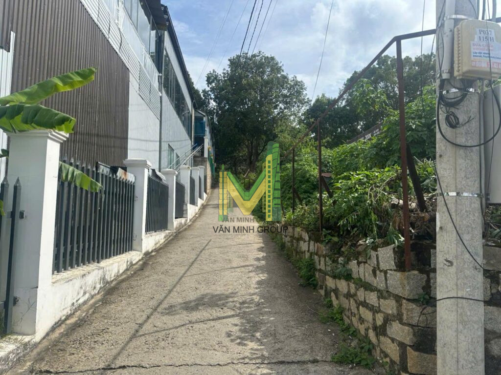 Lô đất 3 mặt tiền  Phù Đổng Thiên Vương 152,27m2 Giá 9,5 Tỉ - Ảnh 2