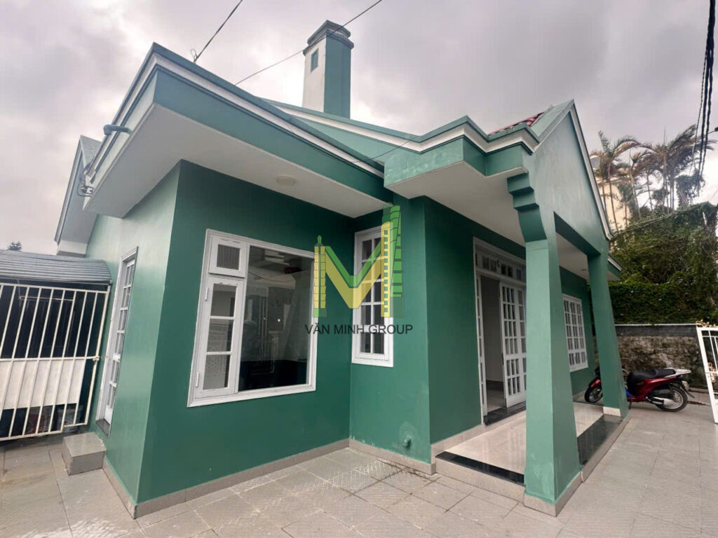 Nhà cấp 4 hẻm ba tháng tư 168m2 giá 10 tỉ