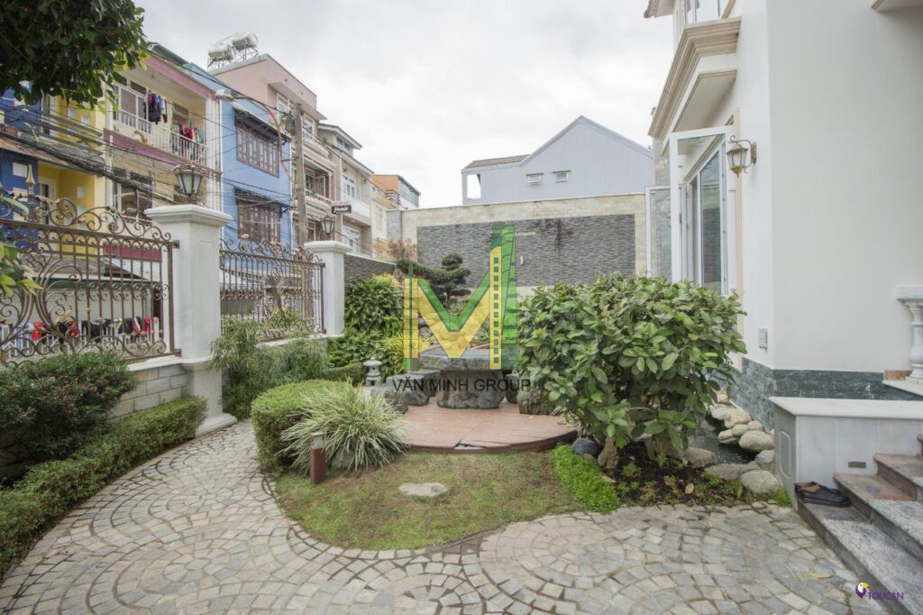 Bán villa VIP ba mặt tiền Đinh Tiên Hoàng, phường 2, Đà Lạt, 800m2 giá 125 tỷ - Ảnh 2