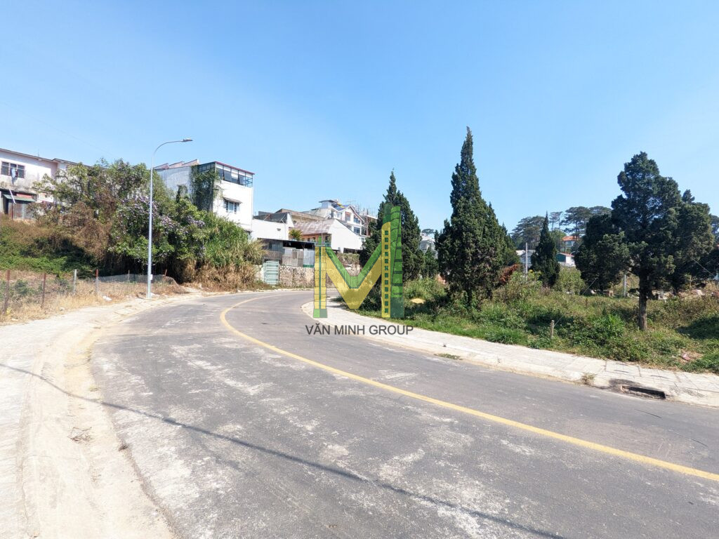 Cần bán đất biệt thự Phạm Hồng Thái, Đà Lạt, đối diện công viên, cách Hồ Xuân Hương chỉ 500m - Ảnh 2