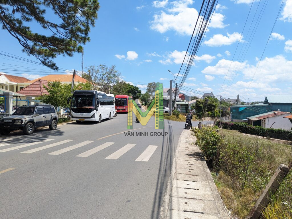 BÁN GẤP LÔ ĐẤT ĐẸP 780M2 HAI MẶT TIỀN ĐƯỜNG NAM HỒ, ĐÀ LẠT, CHỈ 16 TỶ GIÁ RẺ NHẤT THỊ TRƯỜNG - Ảnh 5