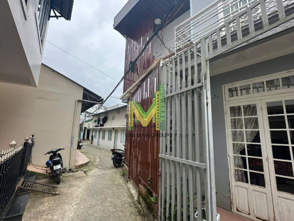 Cần bán gấp căn nhà SRXD đã hoàn công  tại Ngô Thì Nhậm P. Xuân Hương Đà Lạt giá 3 tỷ 5 - Ảnh 2