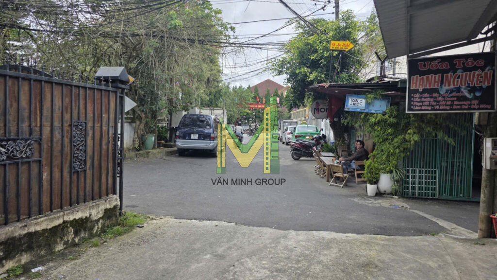 Bán đất tặng nhà đường Trần Phú – Phường Xuân Hương Đà Lạt