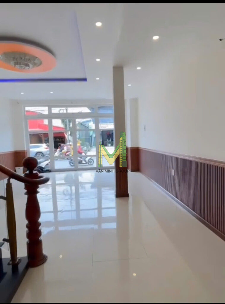 BÁN NHÀ MẶT TIỀN ĐƯỜNG NGUYỄN CÔNG TRỨ PHƯỜNG LÂM VIÊN ĐÀ LẠT - Ảnh 3