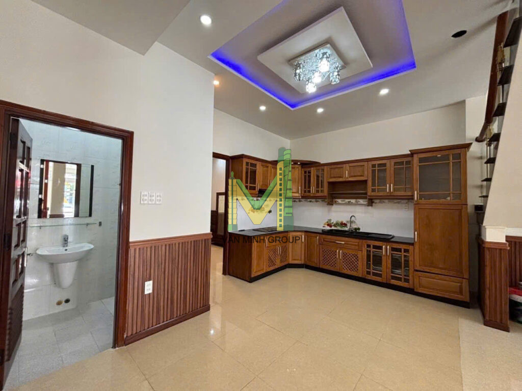 BÁN NHÀ MẶT TIỀN ĐƯỜNG NGUYỄN CÔNG TRỨ PHƯỜNG LÂM VIÊN ĐÀ LẠT - Ảnh 8