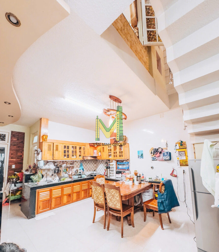 BÁN NHÀ 3 TẦNG NGAY KHU DÂN CƯ PHAN ĐÌNH PHÙNG PHƯỜNG XUÂN HƯƠNG ĐÀ LẠT GIÁ 12,8 TỶ