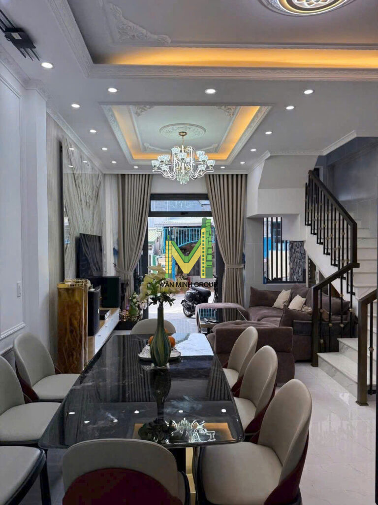 CẦN BÁN CĂN NHÀ 2 TẦNG MỚI XÂY NGAY ĐƯỜNG NGÔ THÌ NHẬM PHƯỜNG XUÂN HƯƠNG ĐÀ LẠT GIÁ 7,3 TỶ