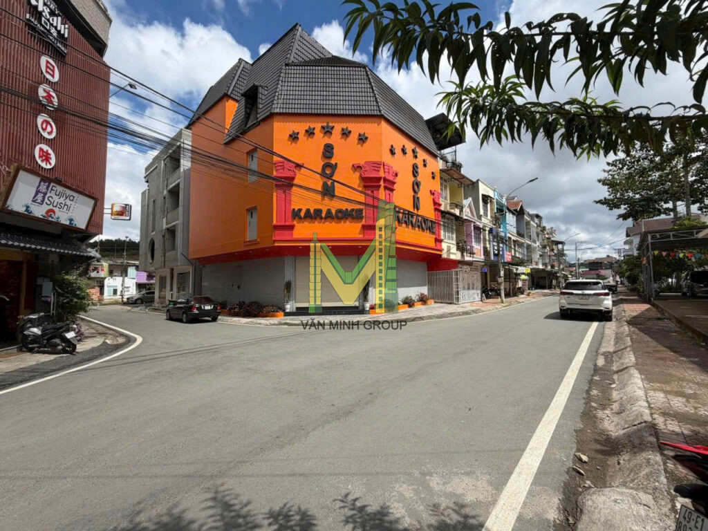 Karaoke Sơn 3 mặt tiền KQH Phan Đình Phùng phường Xuân Hương ( p2 cũ ) - Ảnh 2