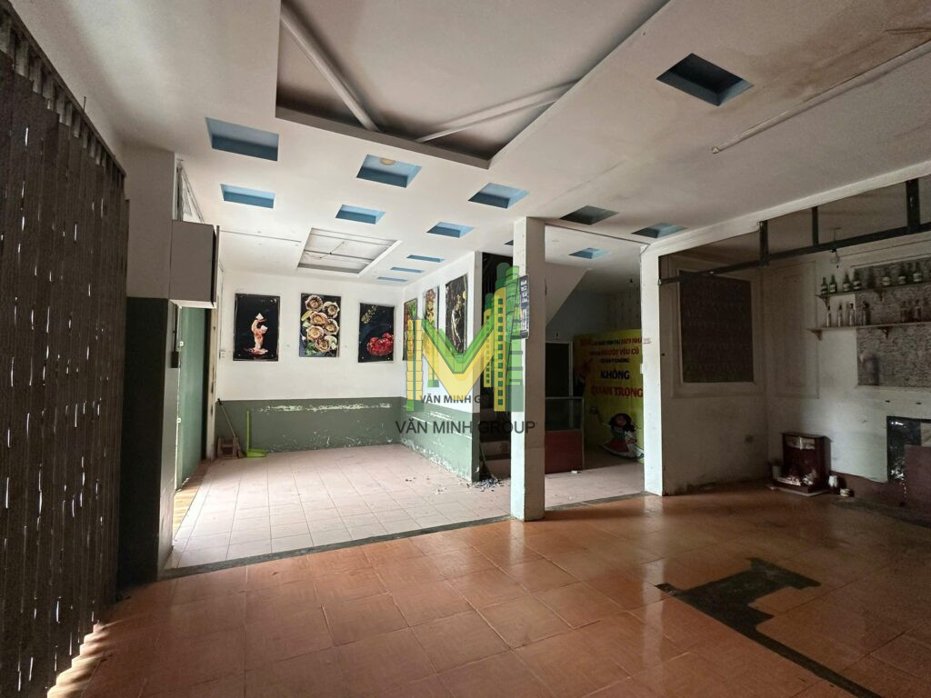 Bán căn nhà cực hiếm 3 mặt tiền ngay trung tâm Thành Phố Đà Lạt 70m2 giá 18 tỷ 5t tiền ngay trung tâm Thành Phố Đà Lạt 70m2 giá 18 tỷ 5  - Ảnh 2