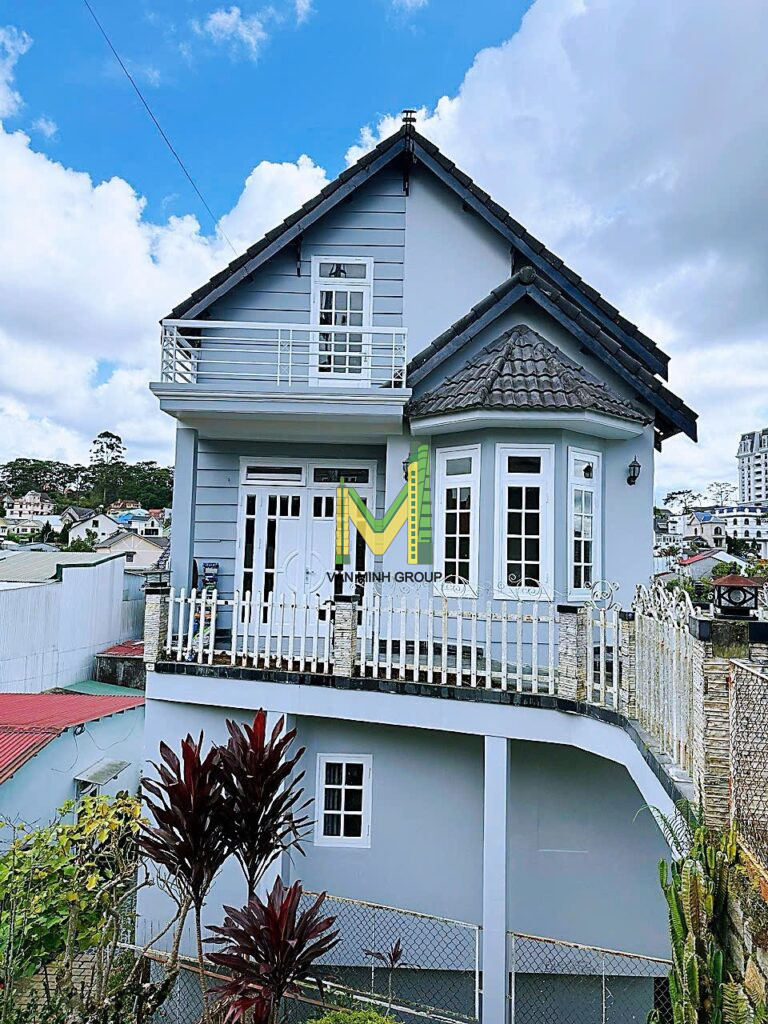 Cần Bán Nhà 2 Mặt Tiền Đường Nguyễn Du – P9 – Đà Lạt   Diện tích: 267m2