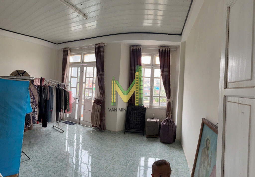 Bán nhà Ngô Thị Nhậm Đà Lạt đường ô tô rộng - Ảnh 4